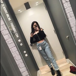 light washed mom jeans